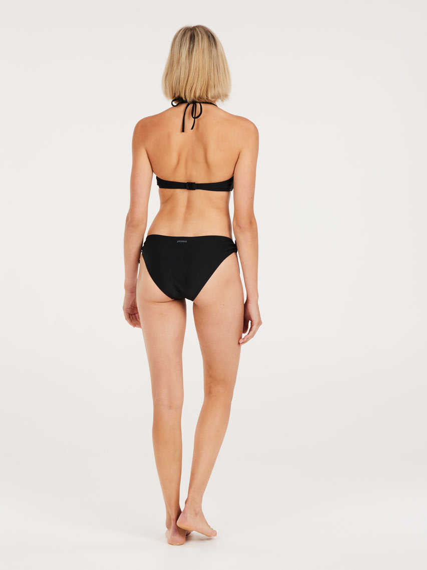 PROTEST PRTSOLEMAN bandeau bikini | True Black