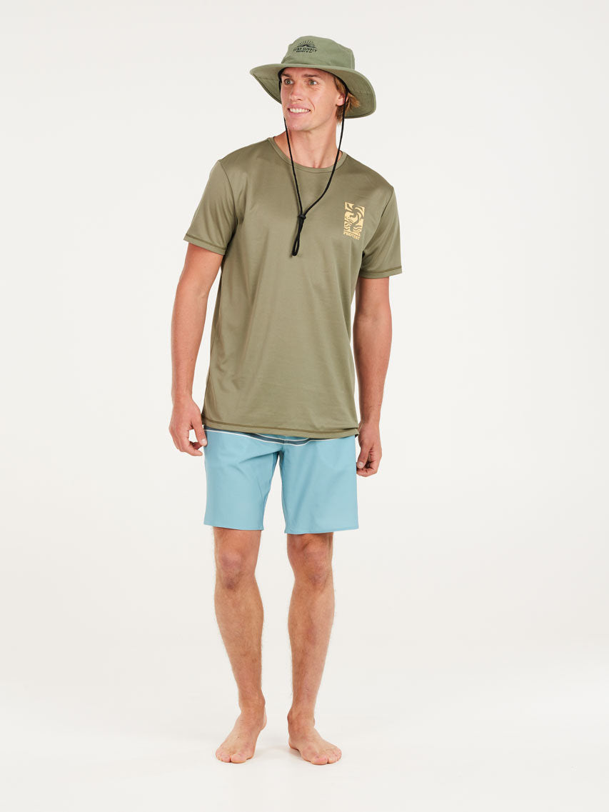 PROTEST PRTFOXY rashguard short s | Artichoke green