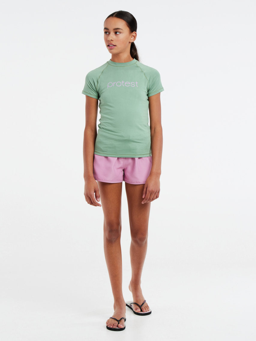 7918000_478_model_front-full_01