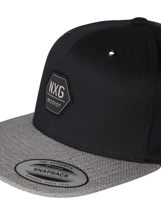 PROTEST NXG KOBE flatvisor snapba | True Black