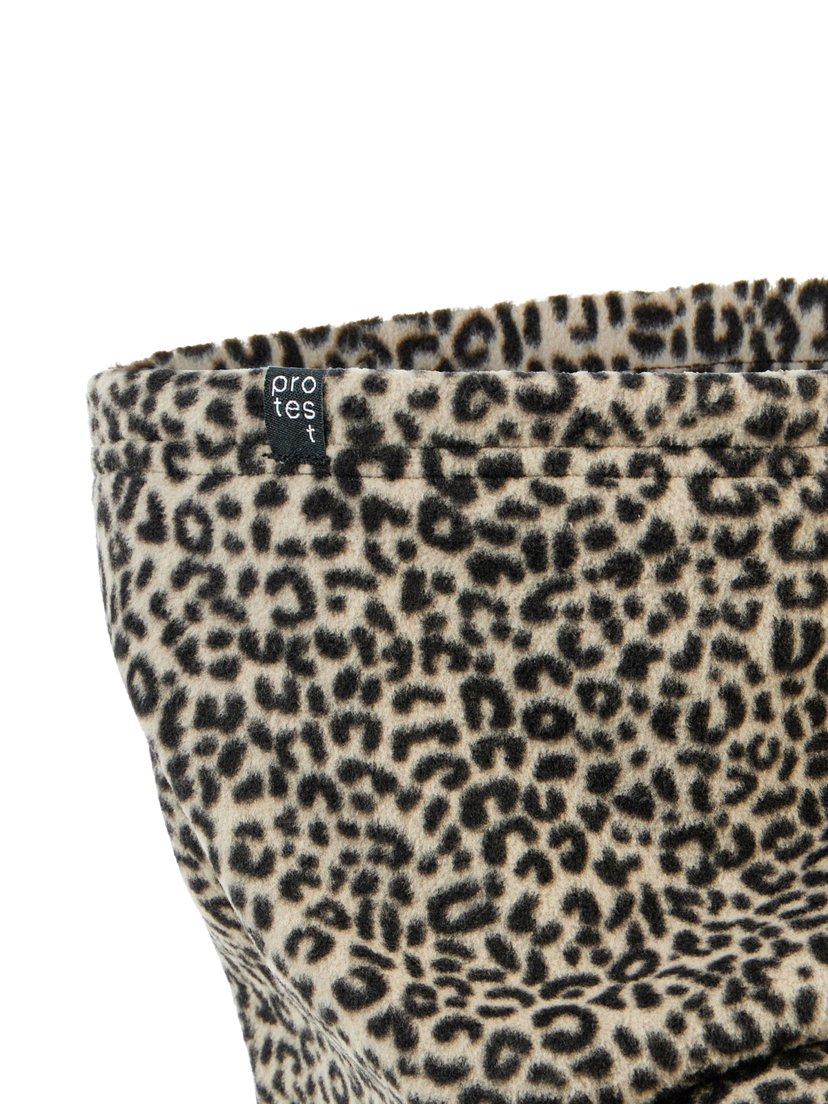 PROTEST PRTRound Scarves | True Black