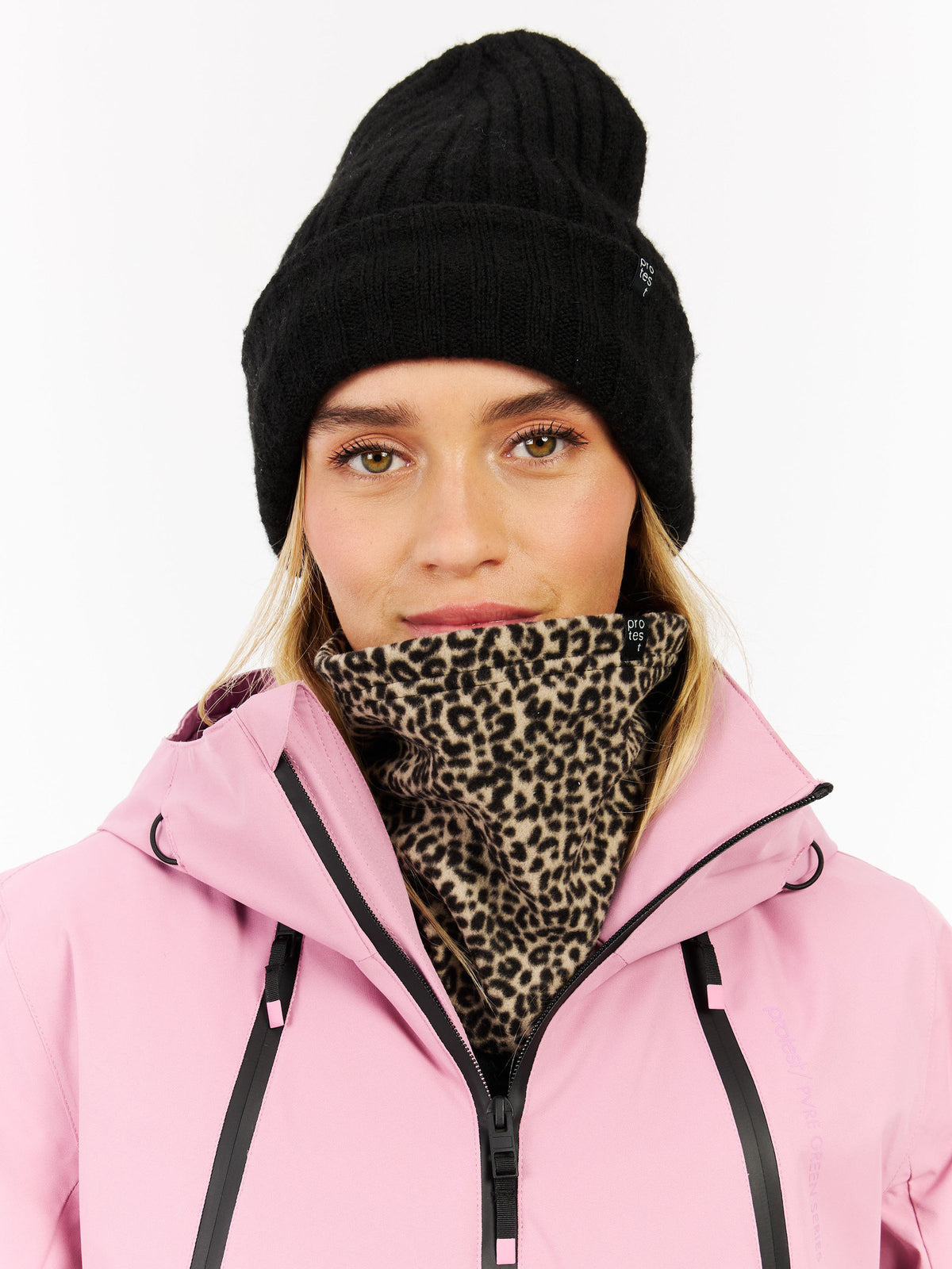 PROTEST PRTRound Scarves | True Black