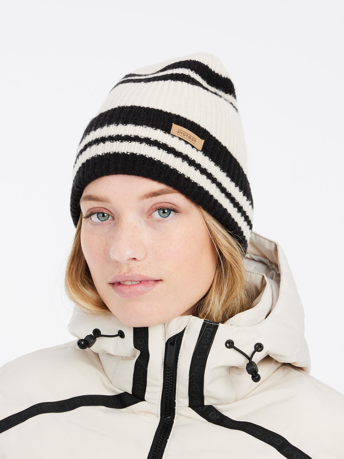 PROTEST PRTGITTY beanie | True Black