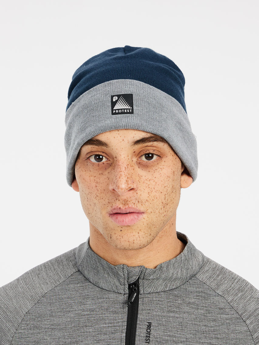 PROTEST PRTCOULTON beanie | Yale Blue