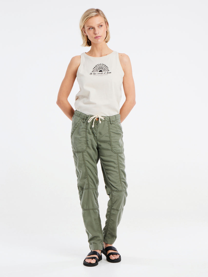 PROTEST PRTLEAF Pants | Just Leaf